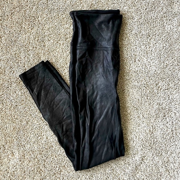 SPANX Pants - Womens Spanx faux leather leggings black size medium